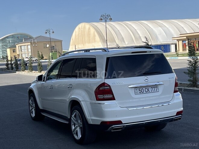 Mercedes GL 500 4MATIC 2010, 261,000 km - 5.5 l - Sumqayıt