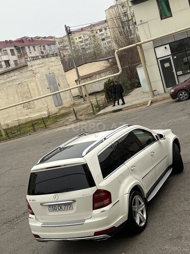 Mercedes GL 500 4MATIC 2010, 261,000 km - 5.5 l - Sumqayıt