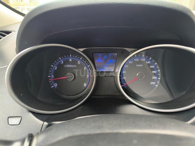 Hyundai ix35 2014, 83,000 km - 2.0 l - Bakı