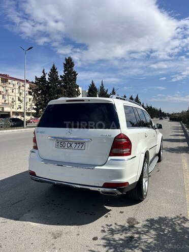 Mercedes GL 500 4MATIC 2010, 261,000 km - 5.5 l - Sumqayıt