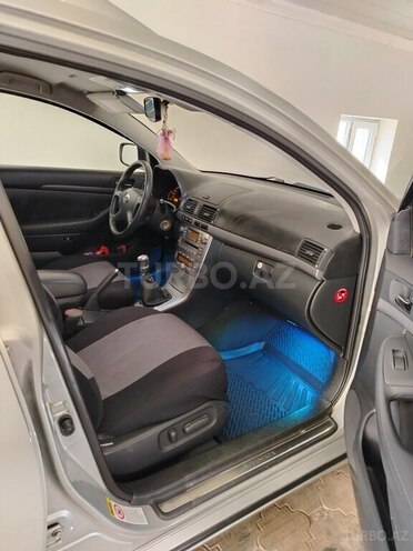 Toyota Avensis 2007, 195,000 km - 2.0 l - Bakı
