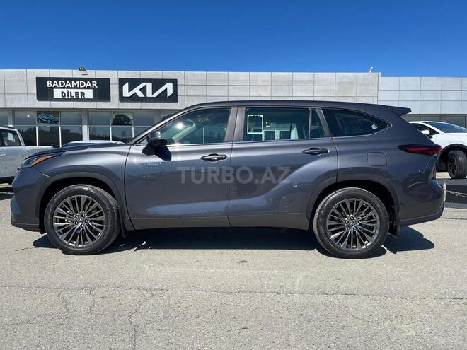 Toyota Highlander-10
