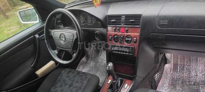 Mercedes C 180 1999, 211,000 km - 1.8 л - Bakı