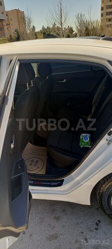Kia Rio 2018, 132,000 km - 1.6 l - Bakı