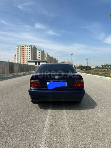 BMW 320 1995, 125,000 km - 2.0 l - Sumqayıt