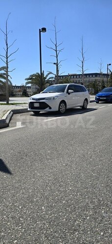 Toyota Corolla Fielder 2017, 110,000 km - 1.5 л - Bakı
