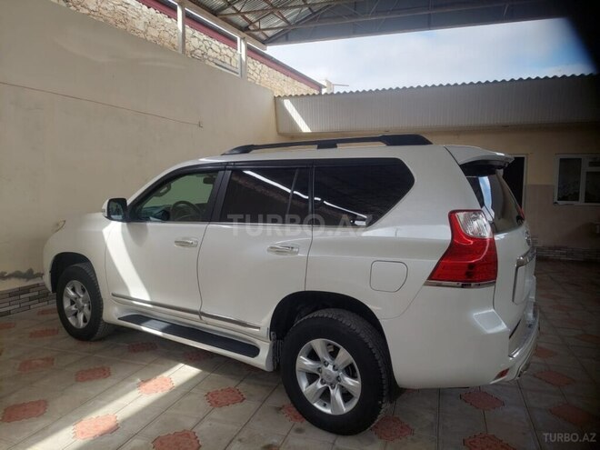 Toyota Land Cruiser Prado 2010, 186,000 km - 2.7 л - Şəmkir