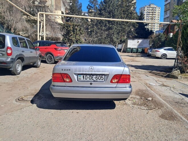 Mercedes E 240 1998, 192,913 km - 2.4 l - Bakı