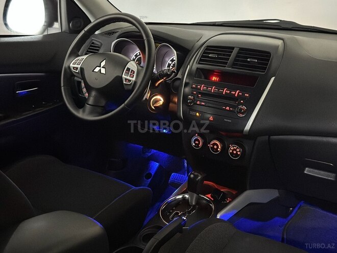 Mitsubishi Outlander Sport 2011, 128,000 km - 2.0 л - Bakı
