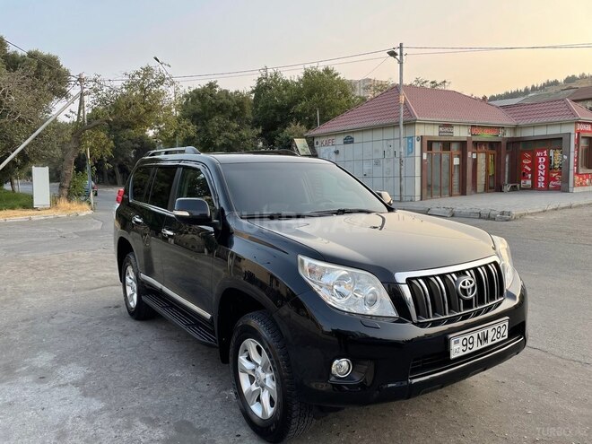 Toyota Land Cruiser Prado 2010, 210,000 km - 2.7 л - Bakı