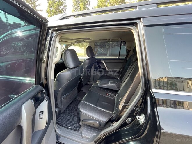 Toyota Land Cruiser Prado 2010, 210,000 km - 2.7 л - Bakı