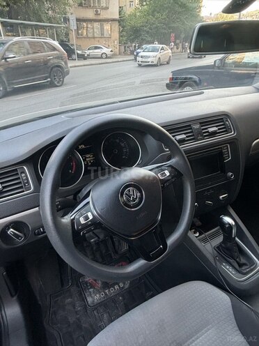 Volkswagen Jetta 2017, 159,550 km - 1.4 l - Bakı