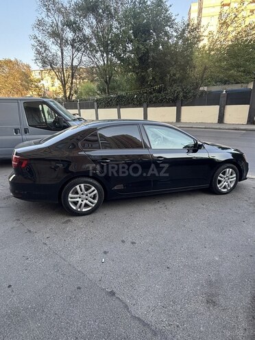 Volkswagen Jetta 2017, 159,550 km - 1.4 l - Bakı
