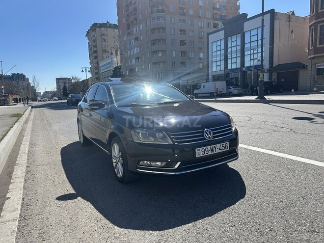 Volkswagen Passat 2011, 176,000 km - 1.8 л - Bakı