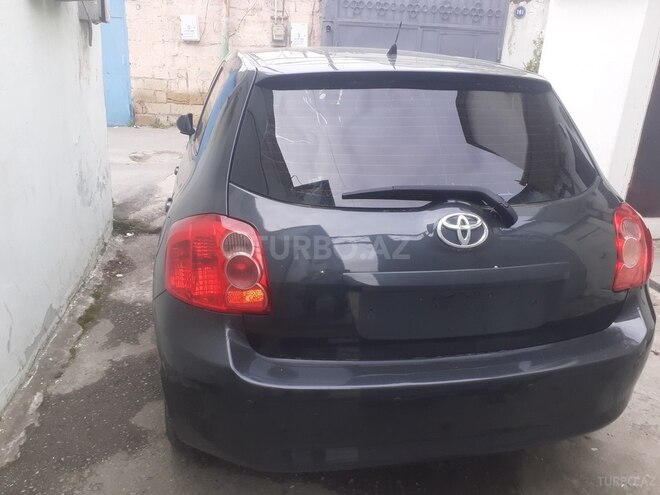 Toyota Auris 2007, 210,000 km - 1.4 l - Bakı