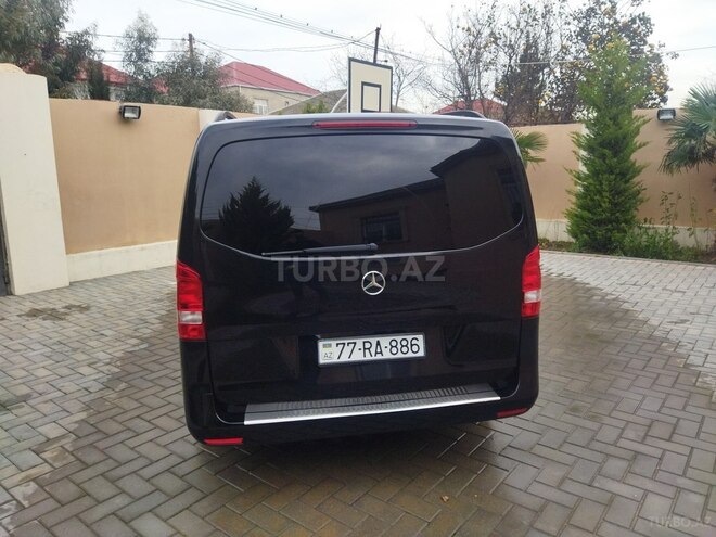 Mercedes  2015, 215,000 km - 2.0 л - Bakı