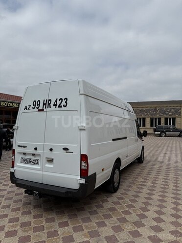Ford Transit-6