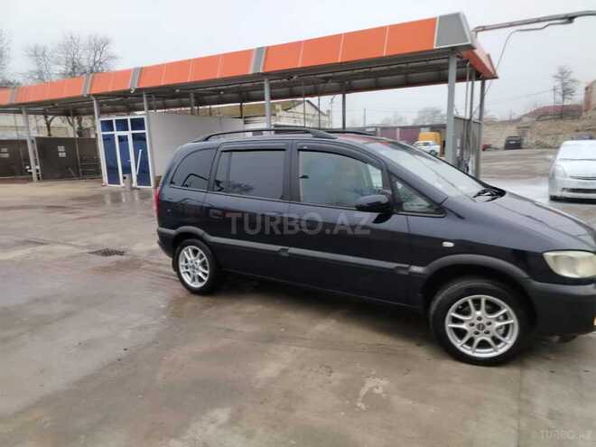 Opel Zafira 2001, 234,035 km - 2.2 л - Quba