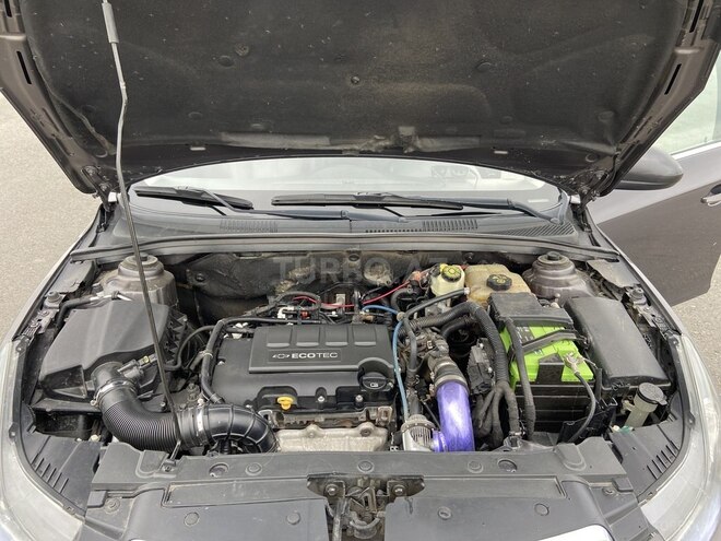 Chevrolet Cruze 2010, 227,000 km - 1.4 l - Füzuli