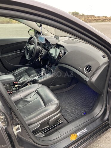 Chevrolet Cruze 2010, 227,000 km - 1.4 l - Füzuli