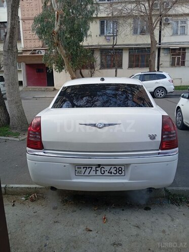 Chrysler 300C 2005, 275,890 km - 5.7 l - Bakı