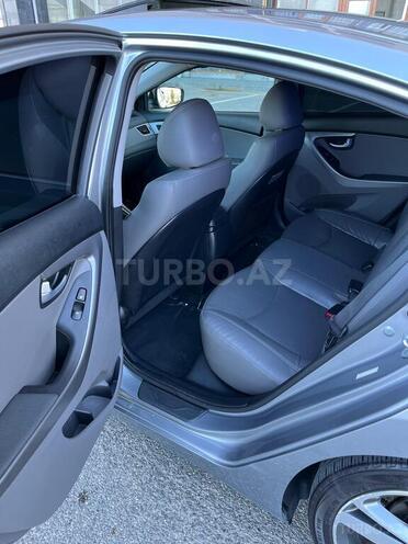 Hyundai Elantra 2015, 168,600 km - 1.8 l - Sumqayıt