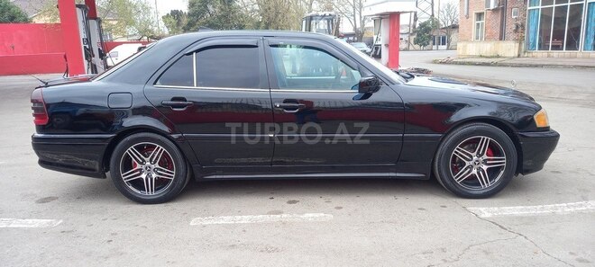 Mercedes C 220 1997, 123,456 km - 2.2 л - Gəncə