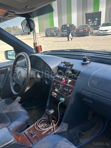 Mercedes C 200 1999, 314,000 km - 2.0 l - Sumqayıt