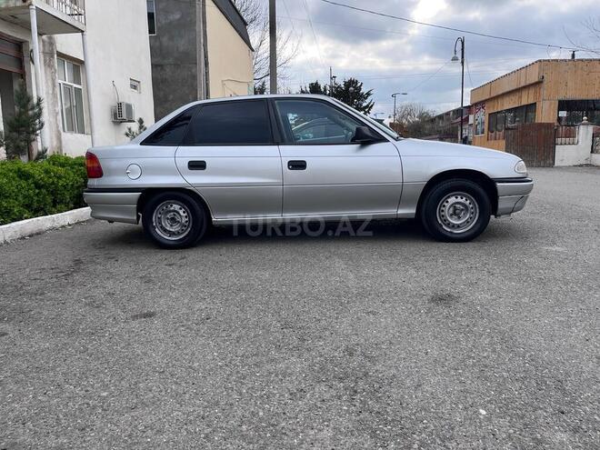 Opel Astra 1992, 371,500 km - 1.6 l - Füzuli