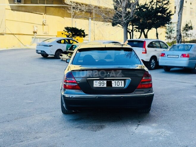 Mercedes E 220 d 2002, 245,321 km - 2.2 l - Bakı