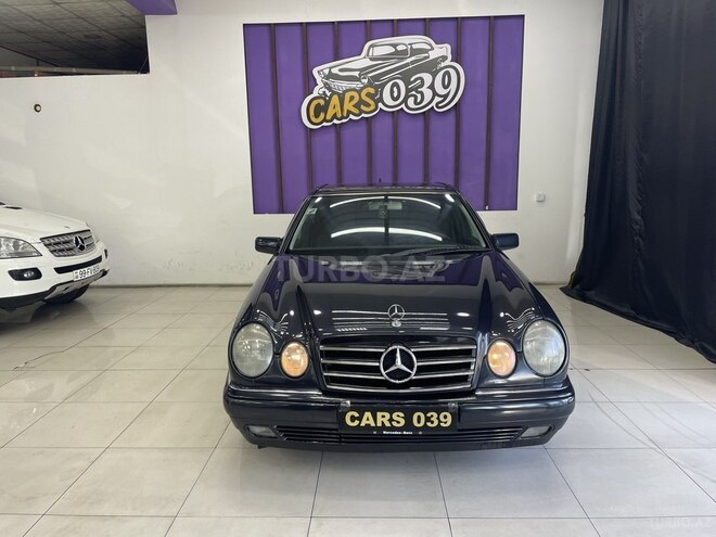 Mercedes E 240 1999, 265,000 km - 2.4 l - Sumqayıt