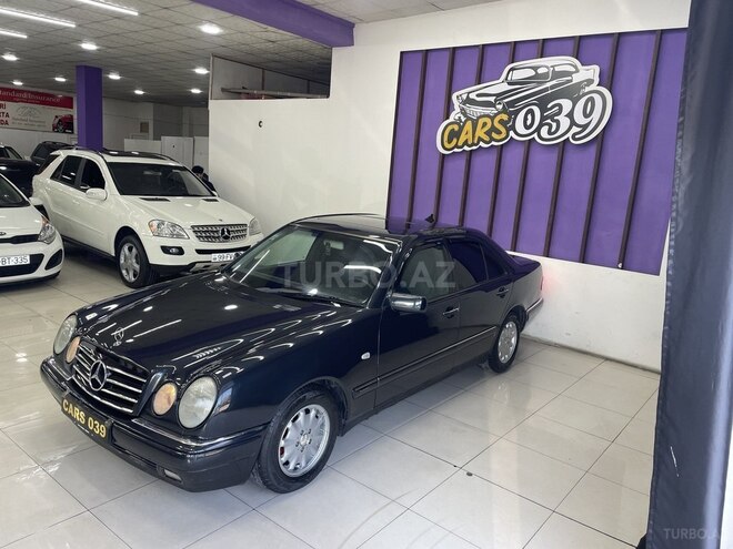 Mercedes E 240 1999, 265,000 km - 2.4 l - Sumqayıt