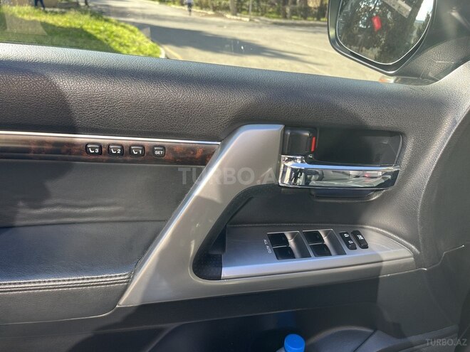 Toyota Land Cruiser 2012, 182,000 km - 4.6 л - Bakı