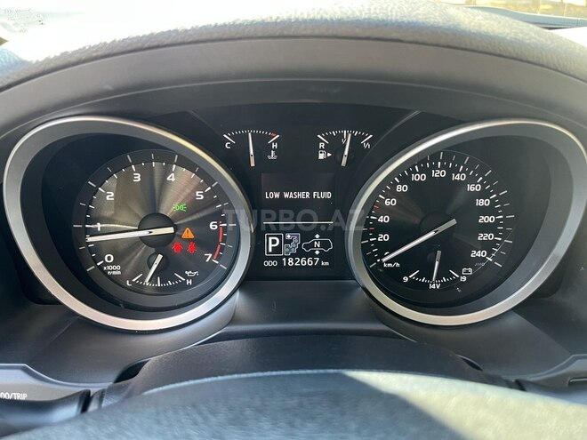 Toyota Land Cruiser 2012, 182,000 km - 4.6 л - Bakı