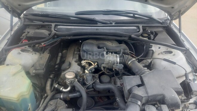 BMW 320 2000, 265,000 km - 2.0 л - Şirvan