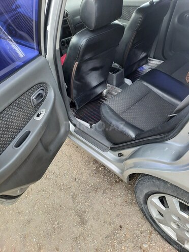 Kia Rio 2003, 328,884 km - 1.6 l - Siyəzən