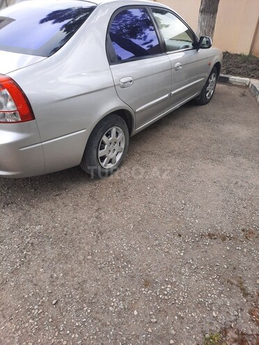 Kia Rio 2003, 328,884 km - 1.6 l - Siyəzən