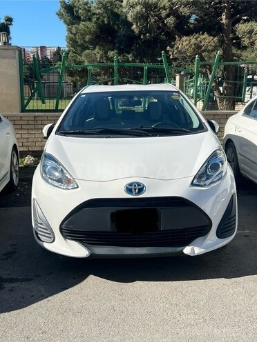Toyota Aqua 2018, 141,500 km - 1.5 l - Bakı