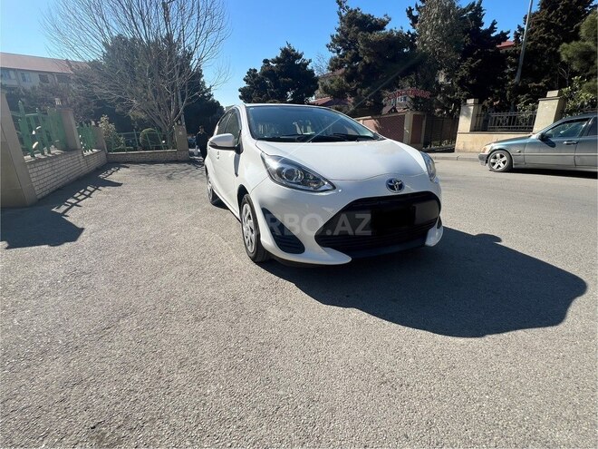 Toyota Aqua 2018, 141,500 km - 1.5 l - Bakı