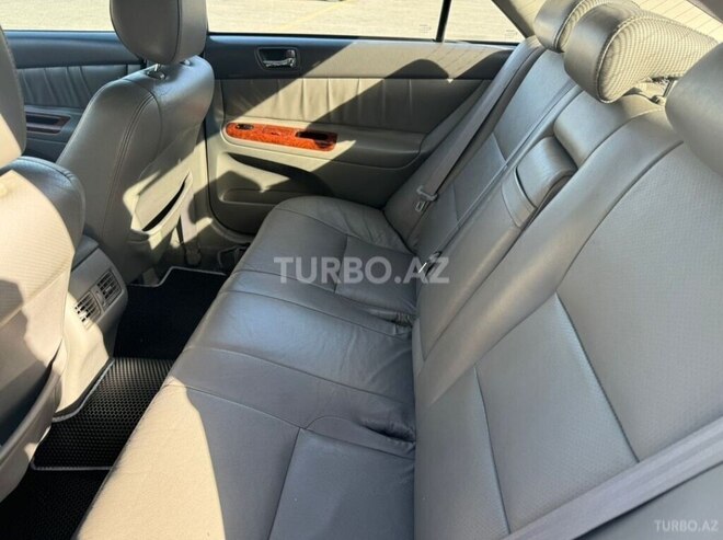 Toyota Camry 2003, 303,299 km - 3.0 l - Qusar