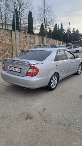Toyota Camry 2003, 303,299 km - 3.0 l - Qusar