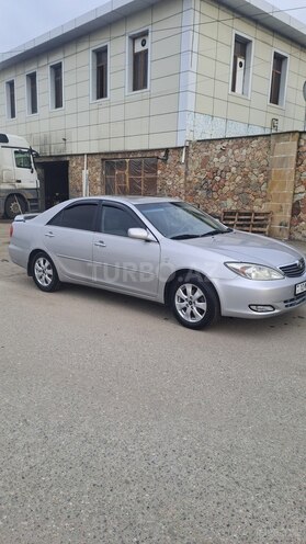 Toyota Camry 2003, 303,299 km - 3.0 l - Qusar