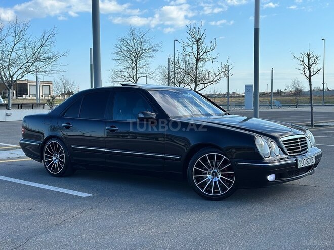 Mercedes E 240 1999, 342,707 km - 2.4 l - Bakı