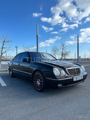 Mercedes E 240 1999, 342,707 km - 2.4 l - Bakı