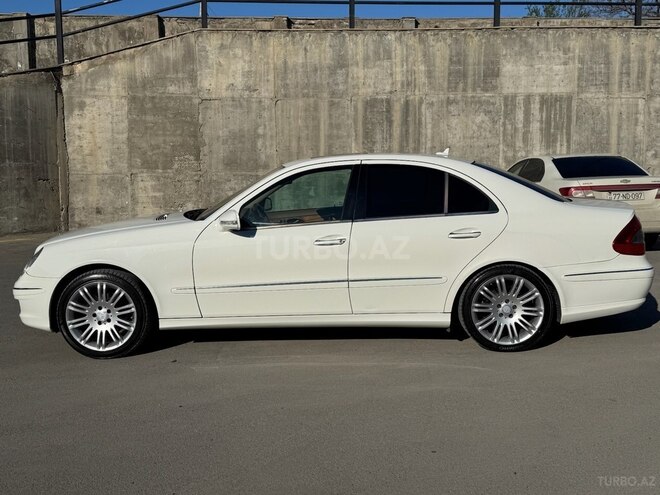 Mercedes E 350 2008, 270,000 km - 3.5 l - Bakı