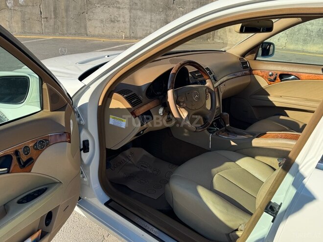 Mercedes E 350 2008, 270,000 km - 3.5 l - Bakı