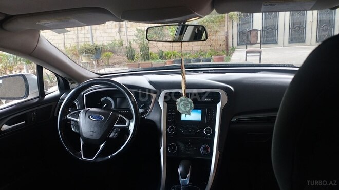 Ford Fusion (North America) 2013, 175,000 km - 1.5 l - Saatlı