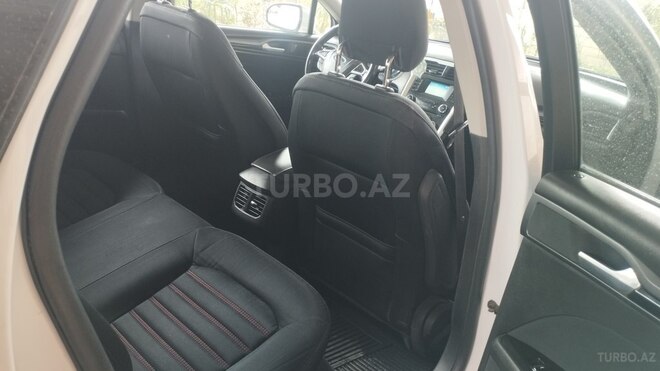 Ford Fusion (North America) 2013, 175,000 km - 1.5 l - Saatlı