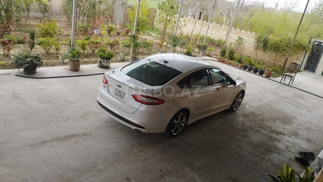 Ford Fusion (North America) 2013, 175,000 km - 1.5 l - Saatlı
