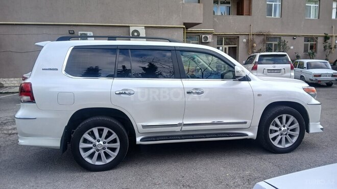 Toyota Land Cruiser 2009, 200,000 km - 4.0 л - Göyçay